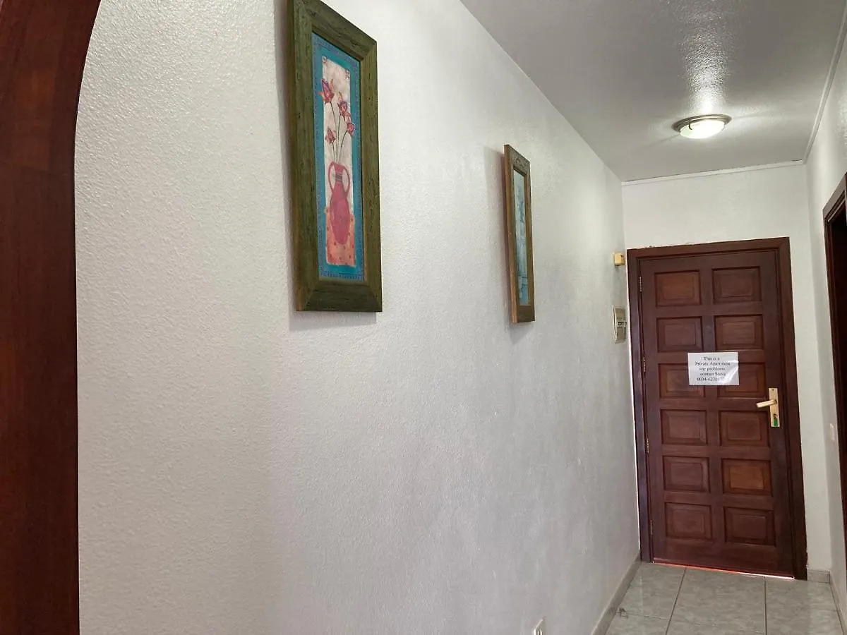 Victoria Court 2, Los Cristianos Guincho  Apartment